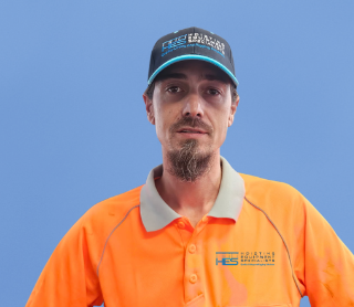 Dan Headshot - Final